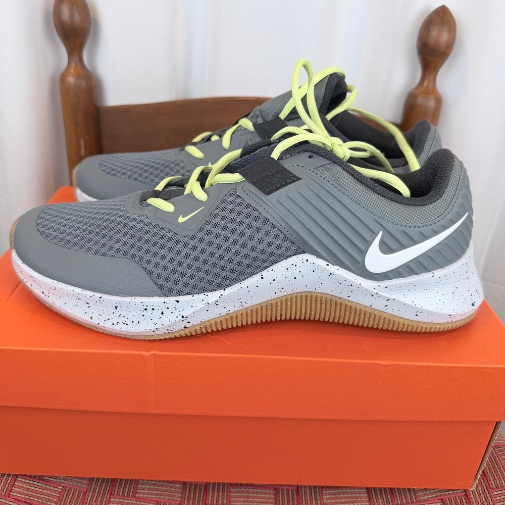 Nike MC Trainer Smoke Grey White‎ Men's 10 Training Shoes NIB CU3580-007 - Picture 2 of 7